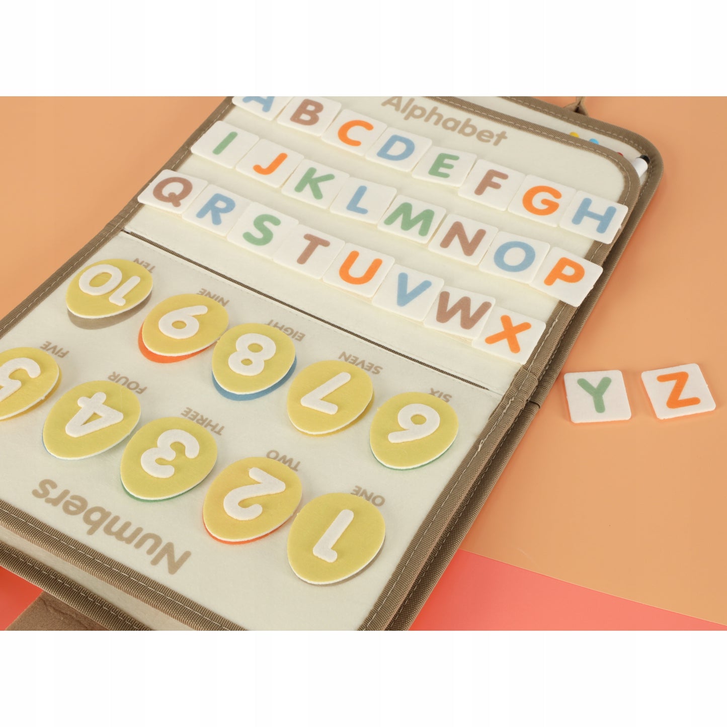 Tablica manipulacyjna Montessori wielokolorowa tkaninowa z filcu na prezent