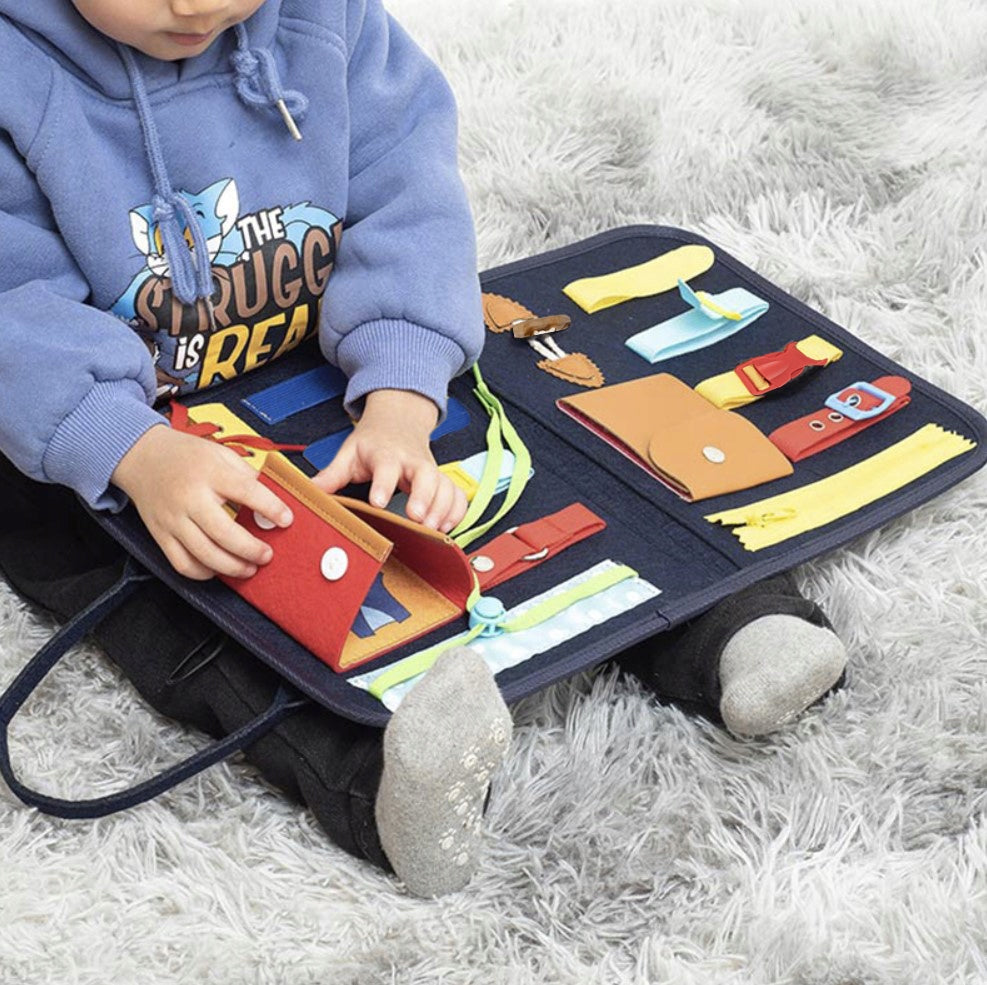 Felt busy board shaped like a handbag with 14 fasteners – photo 15